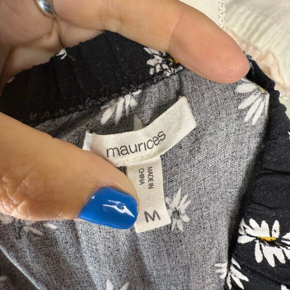 Maurice’s sz. Medium black white baby doll daisy feminine sundress casual #4051 - Picture 7 of 10